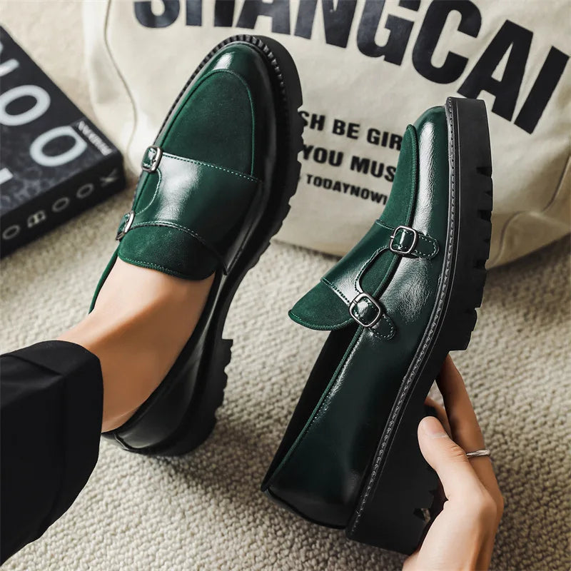Elegante Schuhe aus echtem Leder