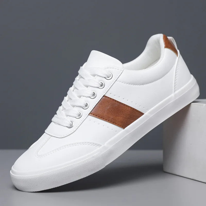 Sapatos de couro elegantes
