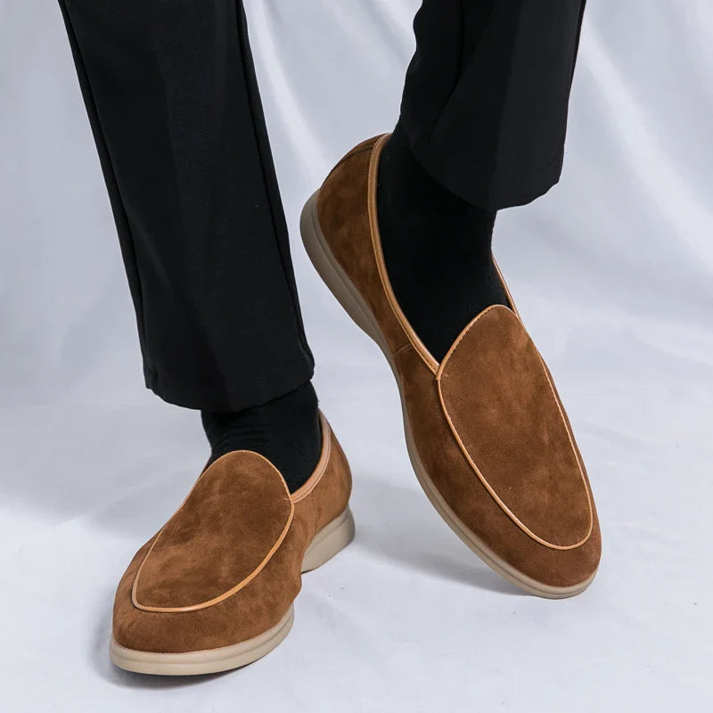Elegante Wildleder-Slipper